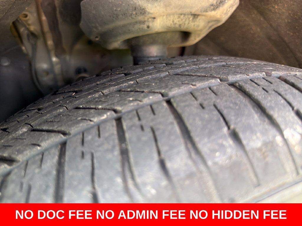 Used 2025 Toyota Sienna XLE FWD image 29