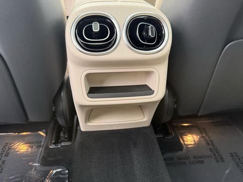 New 2026 Mercedes-Benz GLC 300 GLC 300 image 27