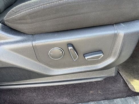 Used 2017 Ford F150 XLT w/ Equipment Group 302A Luxury image 42