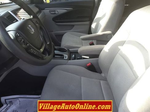 Used 2016 Honda Pilot EX image 17