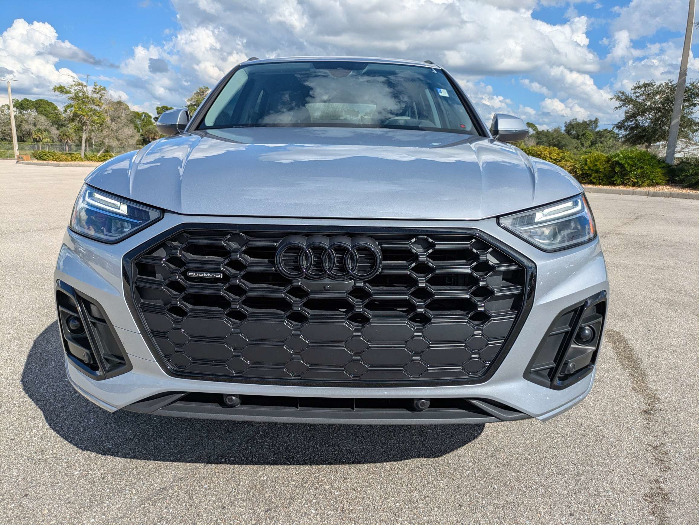 Used 2023 Audi Q5 2.0T Premium Plus w/ Premium Plus Package AWD/4WD image 9