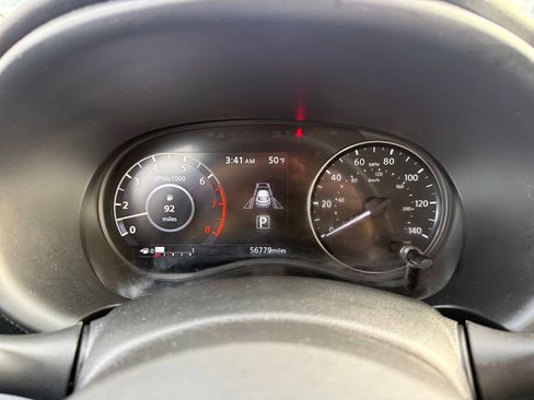 Used 2023 Nissan Kicks SV image 24