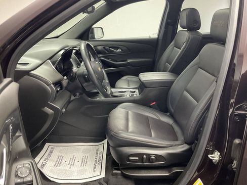 Used 2023 Chevrolet Traverse High Country w/ LPO, Floor Liner Package AWD/4WD image 12
