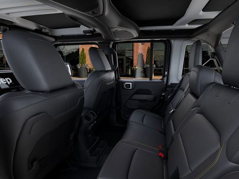 New 2026 Jeep Wrangler Unlimited Sahara AWD/4WD image 23