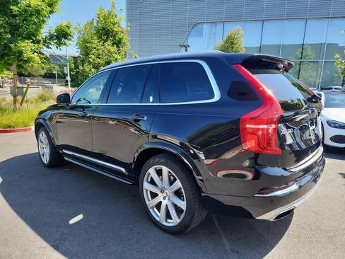 Used 2018 Volvo XC90 T6 Inscription w/ Convenience Package AWD/4WD image 4