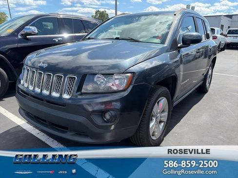 Used 2014 Jeep Compass Latitude AWD/4WD image 1