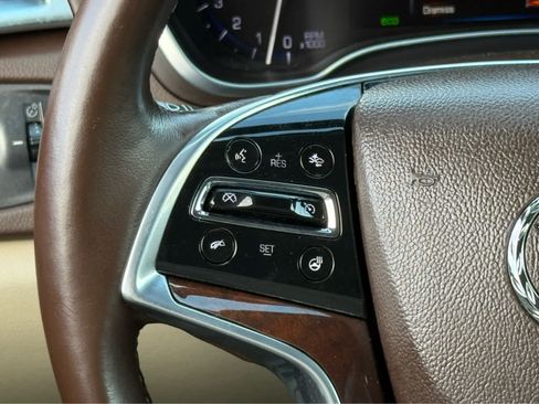 Used 2016 Cadillac SRX Performance w/ Driver Awareness Package image 30