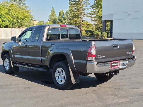 Used 2012 Toyota Tacoma PreRunner w/ SR5 Pkg RWD image 8