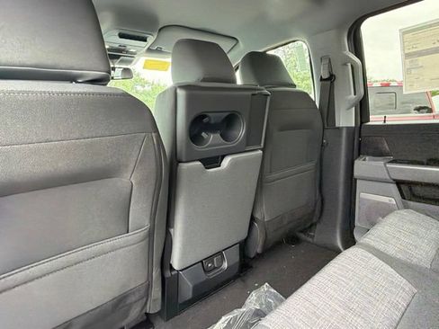 New 2026 Ford F250 XLT w/ XLT Premium Package AWD/4WD image 9
