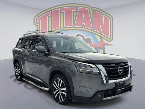 Certified 2023 Nissan Pathfinder Platinum w/ Cargo Package image 1