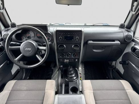 Used 2007 Jeep Wrangler Unlimited X AWD/4WD image 17
