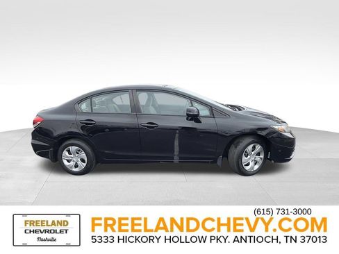 Used 2013 Honda Civic LX image 2