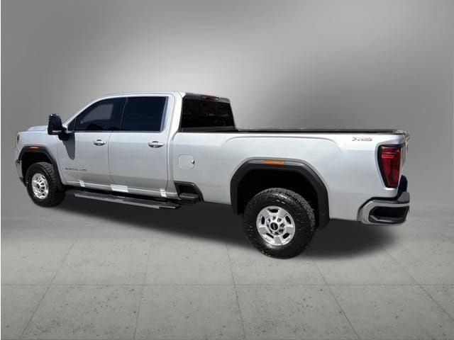Used 2023 GMC Sierra 3500 SLE w/ SLE Value Package AWD/4WD image 3