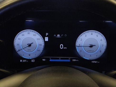 Used 2025 Hyundai Elantra SEL FWD image 23