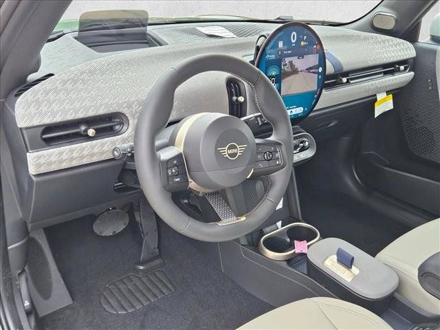 Used 2026 MINI Cooper 2-Door Hardtop FWD image 3