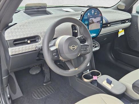 Used 2026 MINI Cooper 2-Door Hardtop FWD image 3
