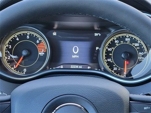 Certified 2023 Jeep Cherokee Altitude Lux image 35