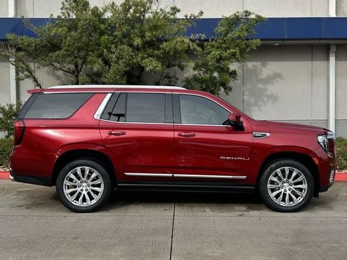 Used 2023 GMC Yukon Denali w/ Max Trailering Package AWD/4WD image 3