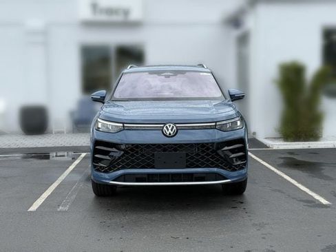 New 2026 Volkswagen Tiguan SEL R-Line AWD/4WD image 2