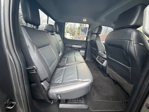 Used 2023 Ford F350 Lariat image 25