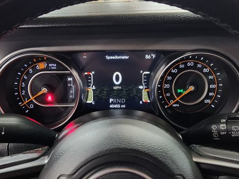 Used 2021 Jeep Wrangler Unlimited Sport AWD/4WD image 35