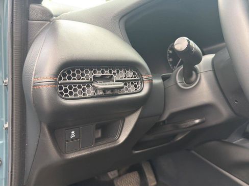 Used 2023 Honda HR-V Sport image 12