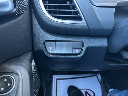 Used 2024 Kia Seltos SX image 26