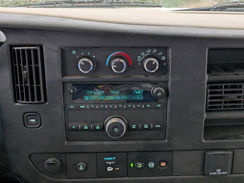 New 2024 Chevrolet Express 3500 w/ Power Convenience Package image 19