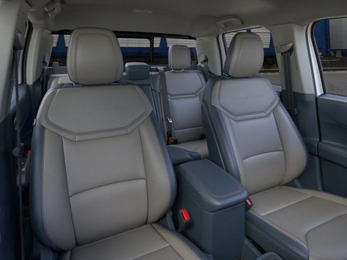 New 2026 Ford Maverick Lariat image 10