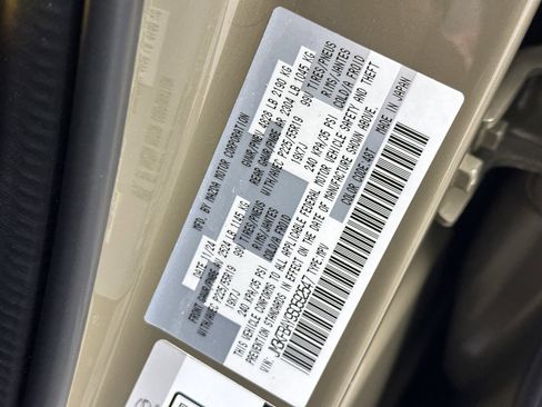 Certified 2025 MAZDA CX-5 Carbon Edition image 37