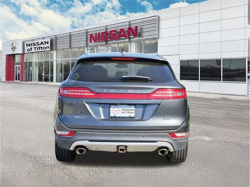 Used 2017 Lincoln MKC Reserve image 5