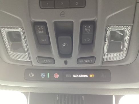 New 2025 GMC Sierra 1500 SLT w/ SLT Premium Plus Package image 22