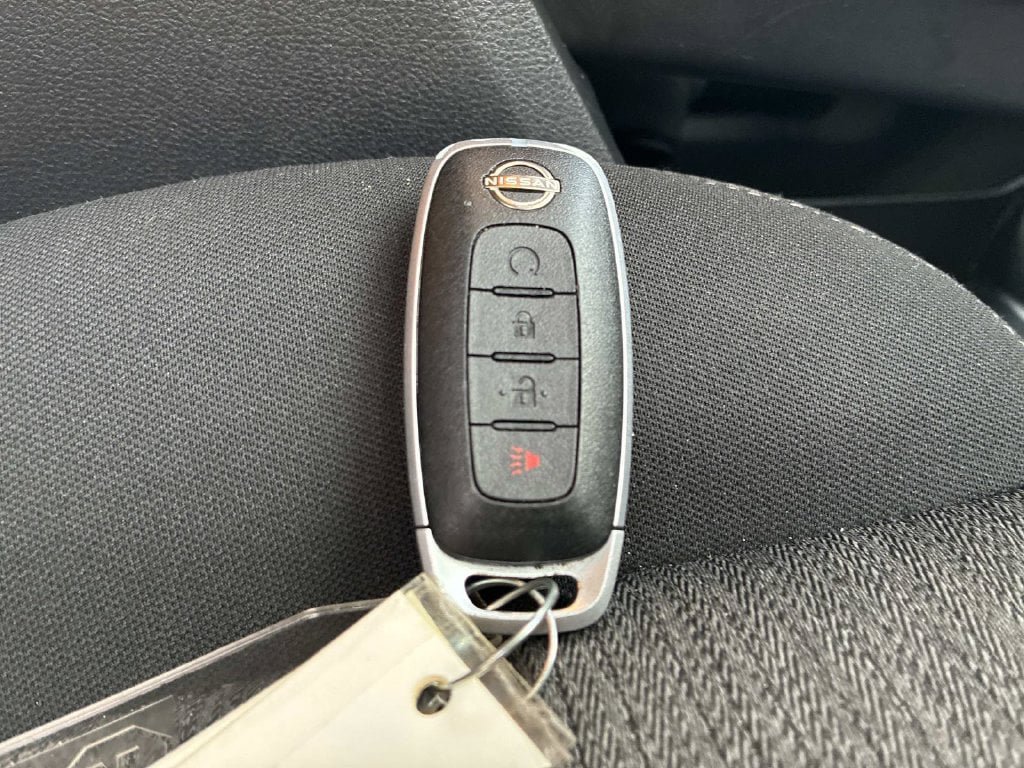 Certified 2023 Nissan Rogue SV AWD/4WD image 9