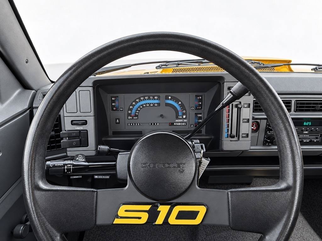 Used 1991 Chevrolet S10 Pickup 2WD Regular Cab image 18