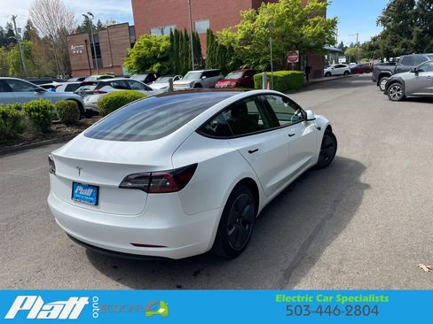 Used 2023 Tesla Model 3 Standard Range image 8