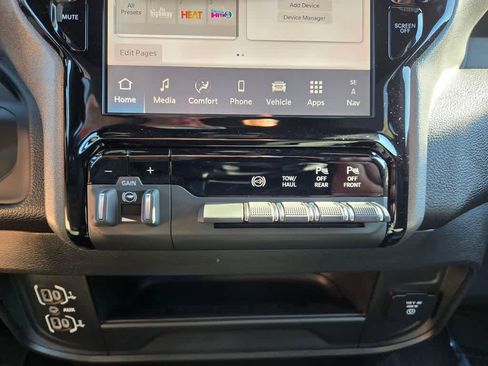 New 2026 RAM 2500 Tradesman AWD/4WD image 17