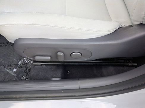 Used 2024 Hyundai Kona SEL image 14