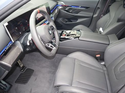 New 2026 BMW M5 w/ Executive Package image 20