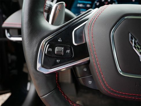 Used 2023 Chevrolet Corvette Stingray Premium Conv w/ Z51 Performance Package image 21