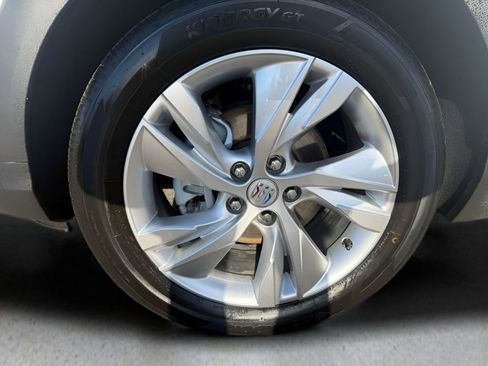 Used 2025 Buick Encore GX Preferred FWD image 25