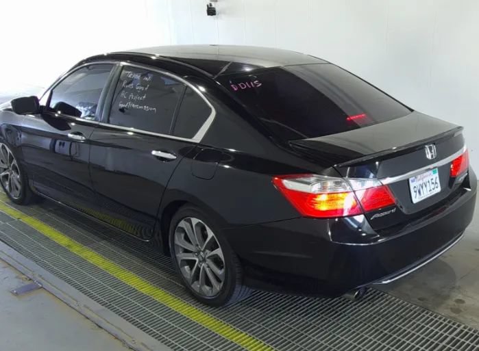 Used 2013 Honda Accord Sport image 3