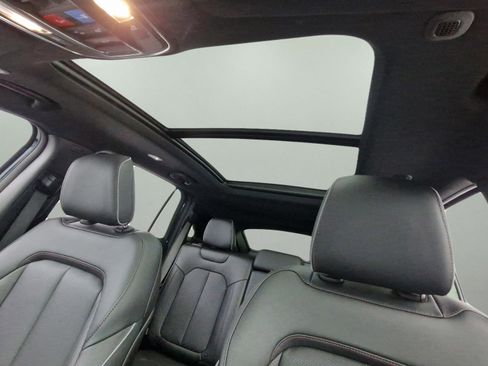 New 2025 Jeep Wagoneer Limited image 33