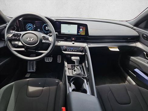 New 2026 Hyundai Elantra Sport FWD image 15