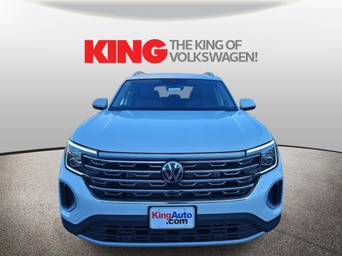 New 2026 Volkswagen Atlas SEL image 9