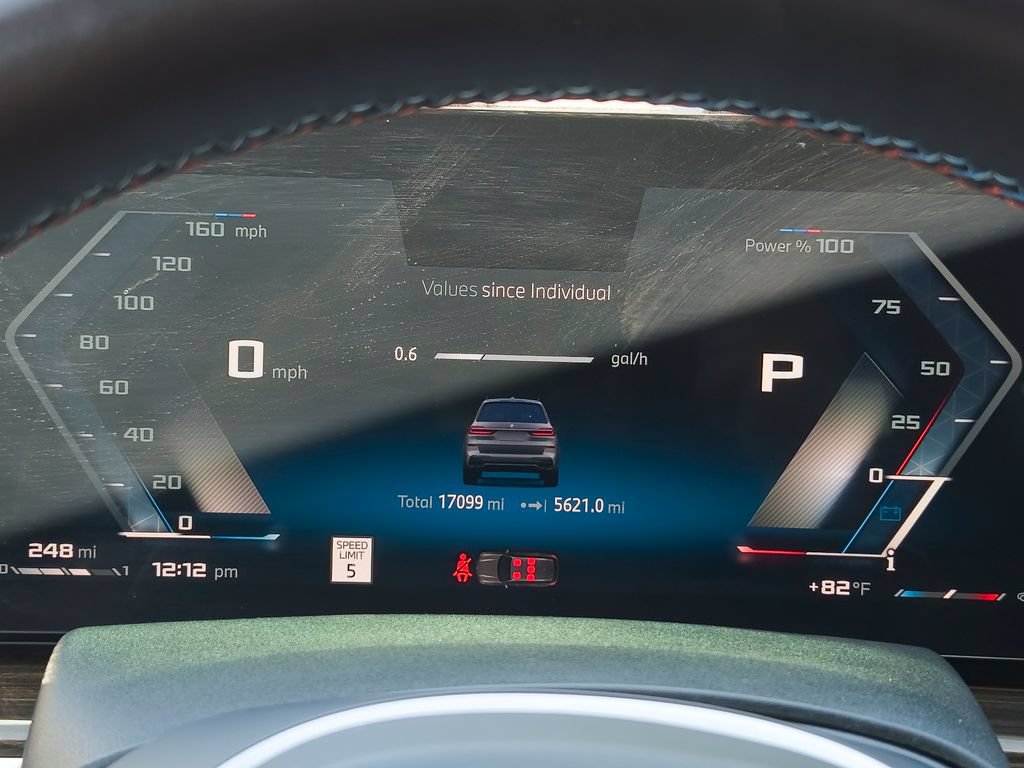 Used 2024 BMW X7 M60i w/ Climate Comfort Package AWD/4WD image 14
