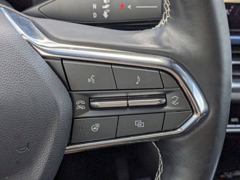 Certified 2025 Chevrolet Equinox EV LT w/ Convenience Package image 32