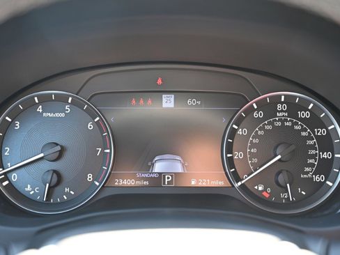 Used 2023 INFINITI QX50 Sport AWD/4WD image 27