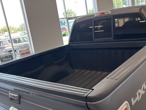 Used 2013 Ford F150 XLT w/ Luxury Equipment Group image 11