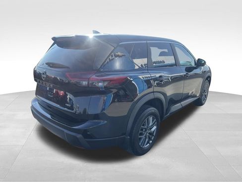 Used 2025 Nissan Rogue S AWD/4WD image 11
