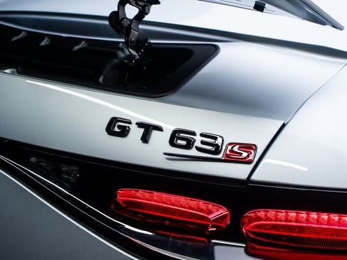 Used 2025 Mercedes-Benz AMG GT 55 image 23
